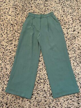 Abercrombie & Fitch Sloane curve Love Pants Green 26 (2R) Sea foam green